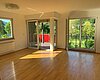 Sonniges Wohnzimmer