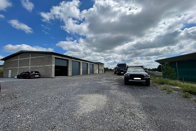 Produktions-/Lagerfläche auf ca. 4.355 m² großen Grundstück