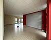 Blick vom Eingangsbereich in den Verkaufsraum