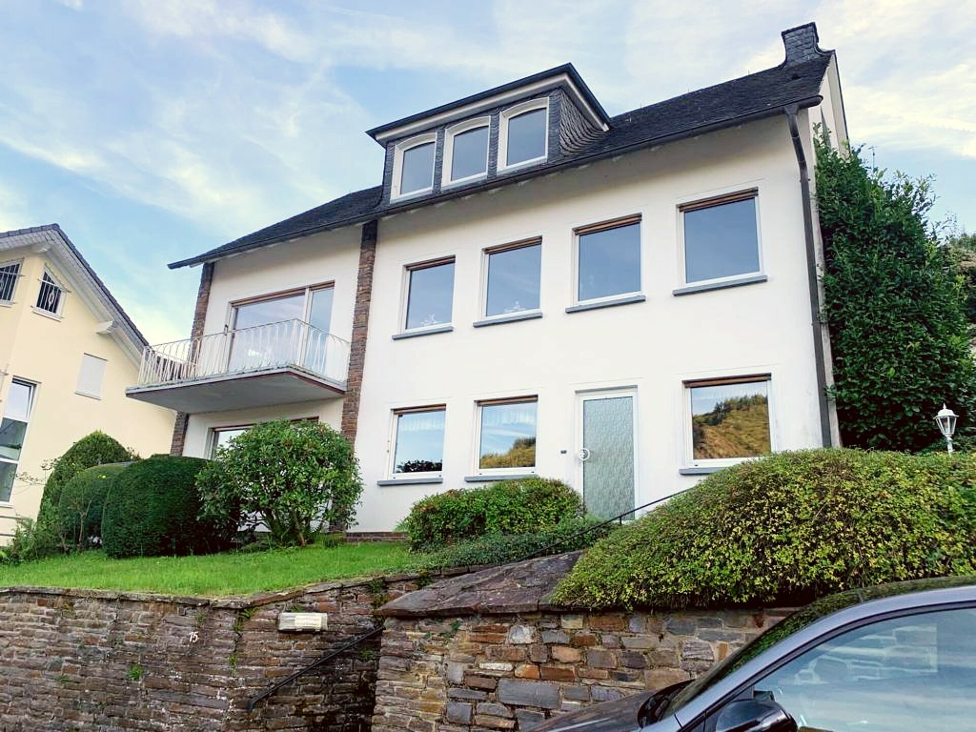 Außenansicht Frontal